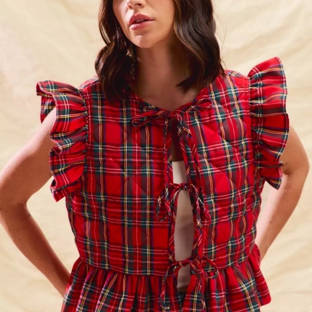 SO ME Christmas Holiday Plaid Ruffled Quilt Vest Top‎
